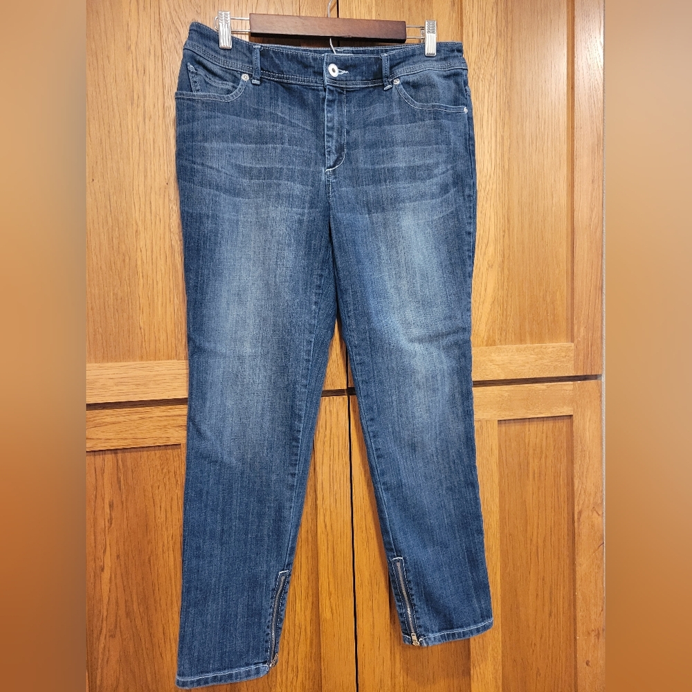 Chicos Ultimate Fit Denim Chicos Size 1 -Womens 8